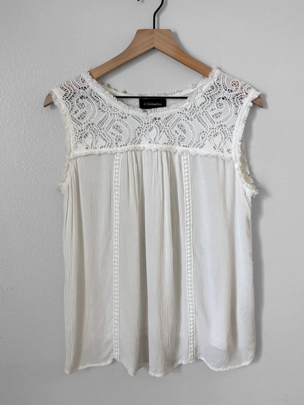 Boho Crochet Lace Tank Top | Ivory Sleeveless Peasant Blouse | G Collection M